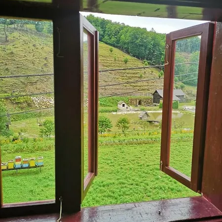 Etno Kuca/apartman ロッジ Kreševo